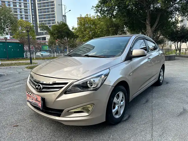 Hyundai Verna