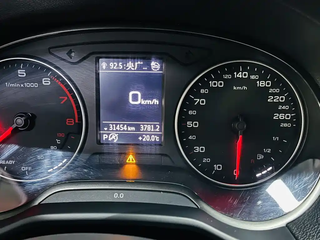 Audi Q2L — миниатюра 8