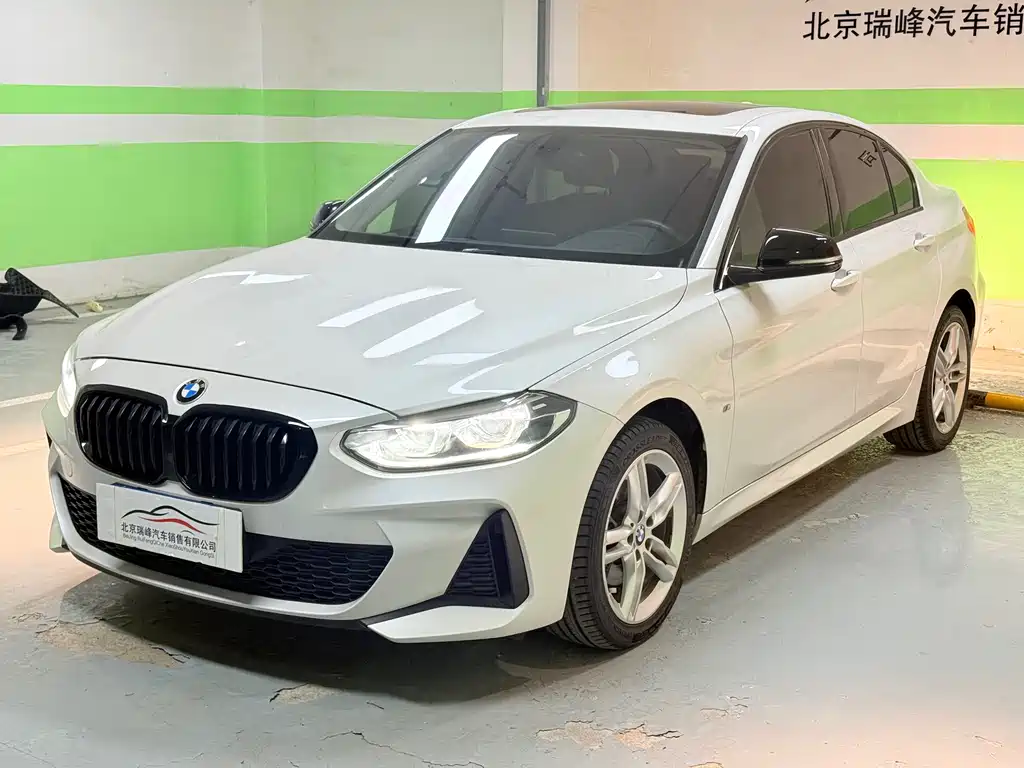 BMW 1 Series 2021