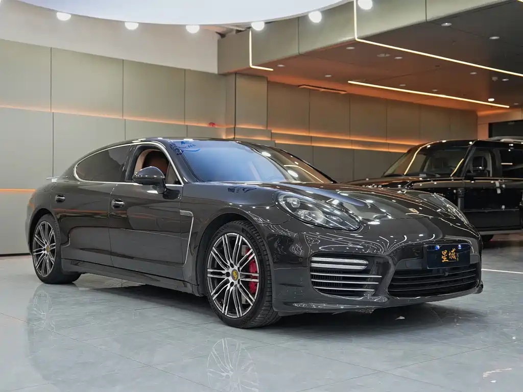 Porsche Panamera 2014 Panamera Turbo Executive 4.8T