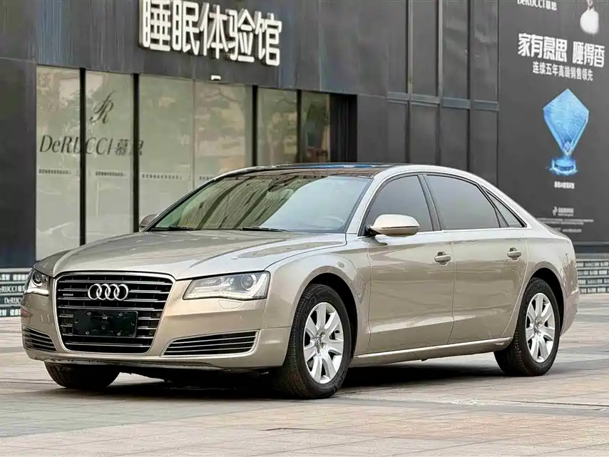 Audi A8 2013