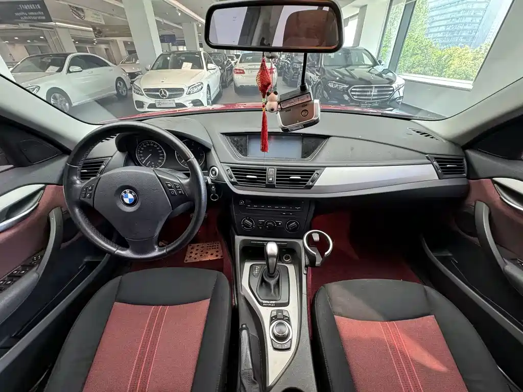 BMW X1 — миниатюра 12