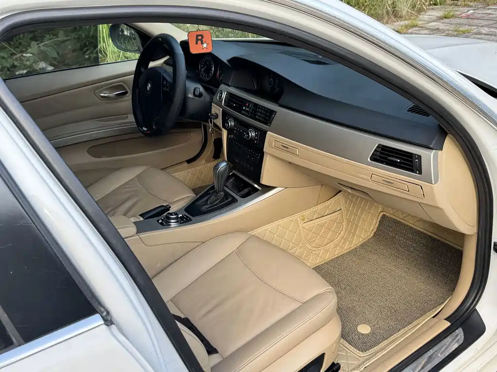 BMW 3 Series — миниатюра 8