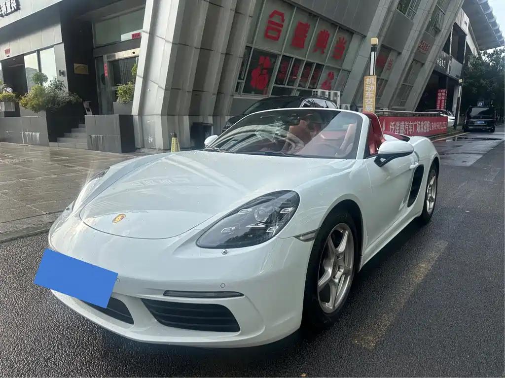 Porsche 718