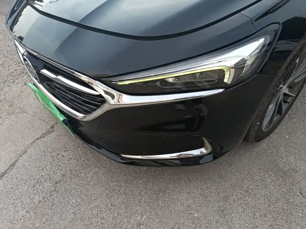 Buick LaCrosse — миниатюра 24