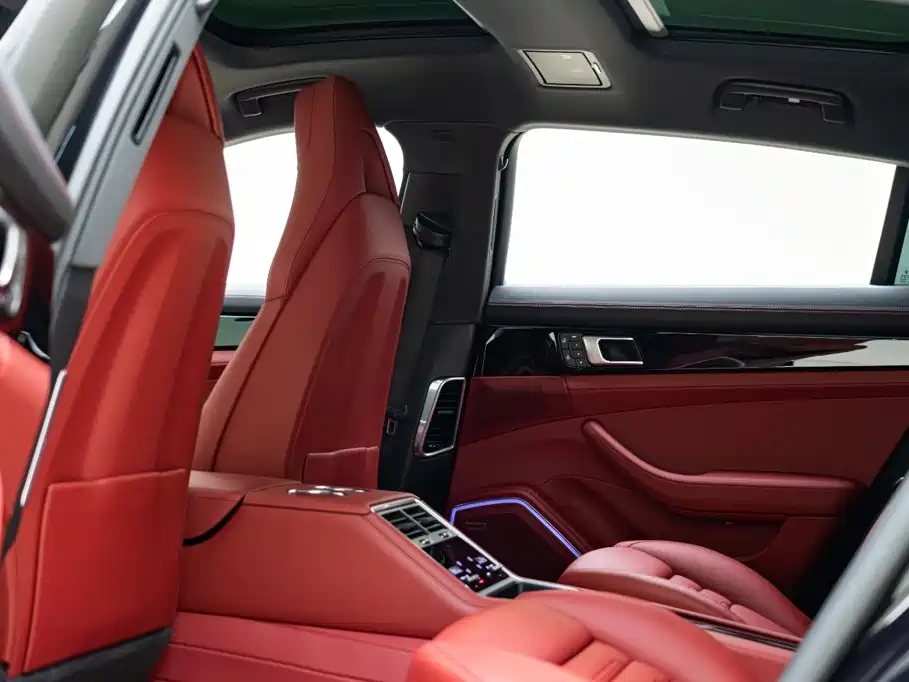 Porsche Panamera — миниатюра 12
