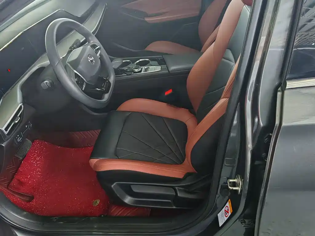 Changan Eado — миниатюра 7