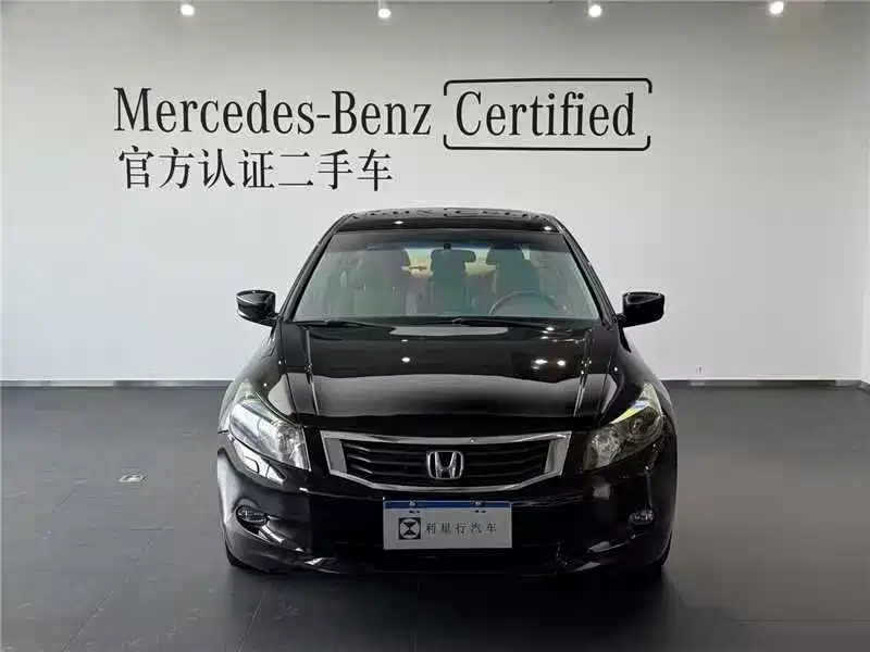 Honda Accord — миниатюра 12