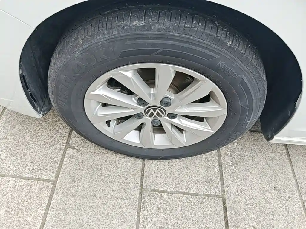 Volkswagen Bora — миниатюра 23