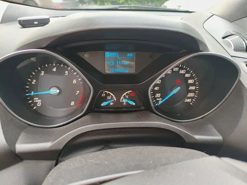 Ford Kuga — миниатюра 9