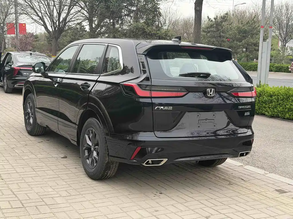 Honda Breeze 2025 240TURBO Elite 5 мест