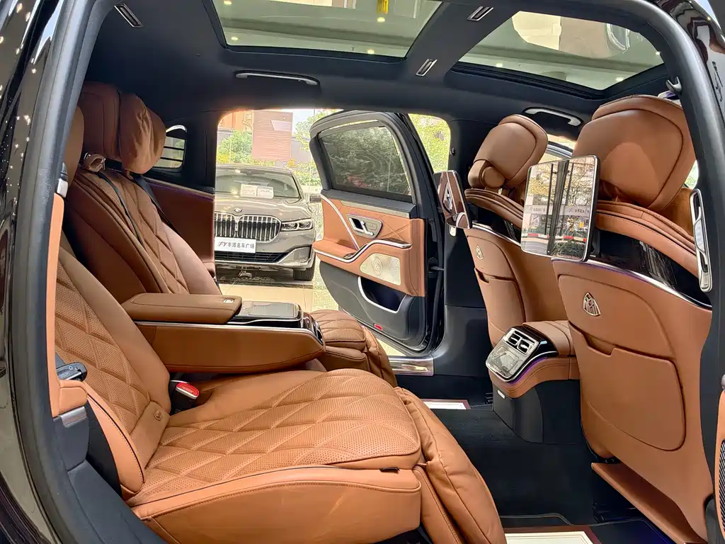 Mercedes-Benz S-Class — миниатюра 9