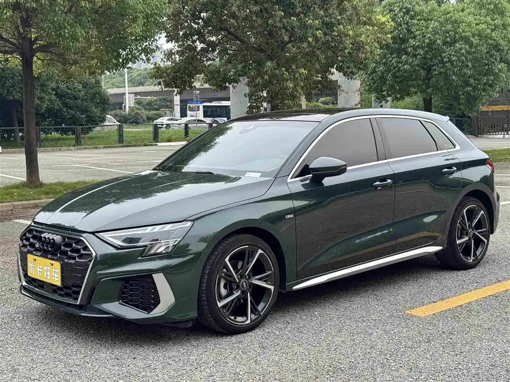 Audi A3 2021 Sportback 35 TFSI Fashion Sport