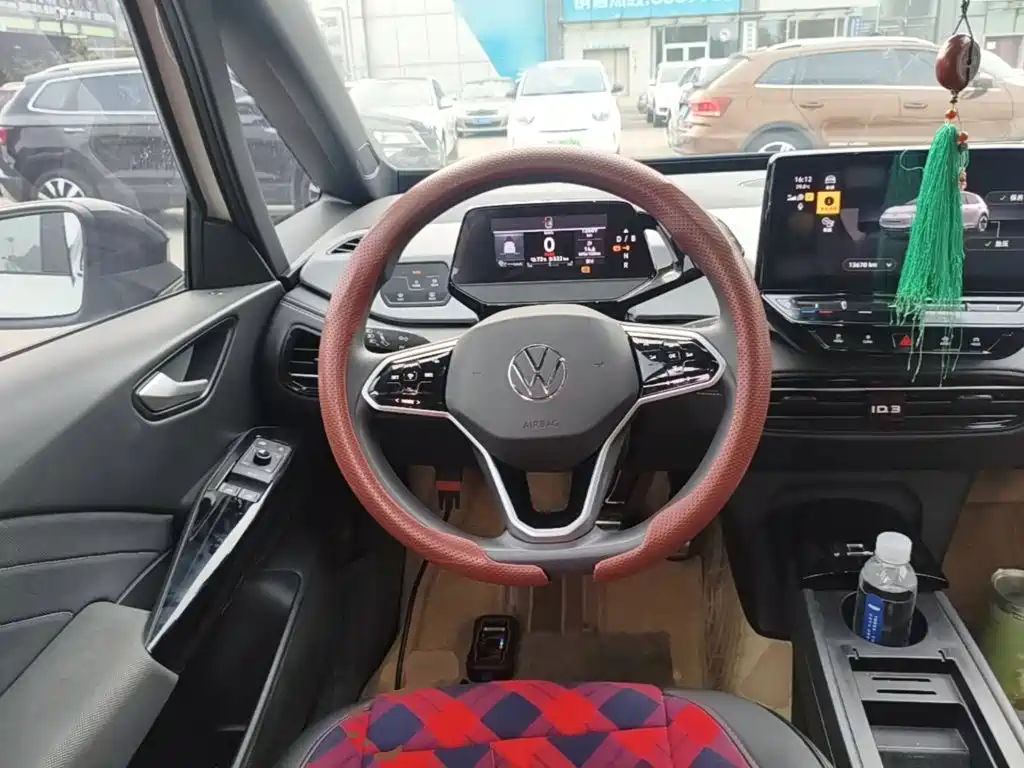 Volkswagen ID.3 — миниатюра 11