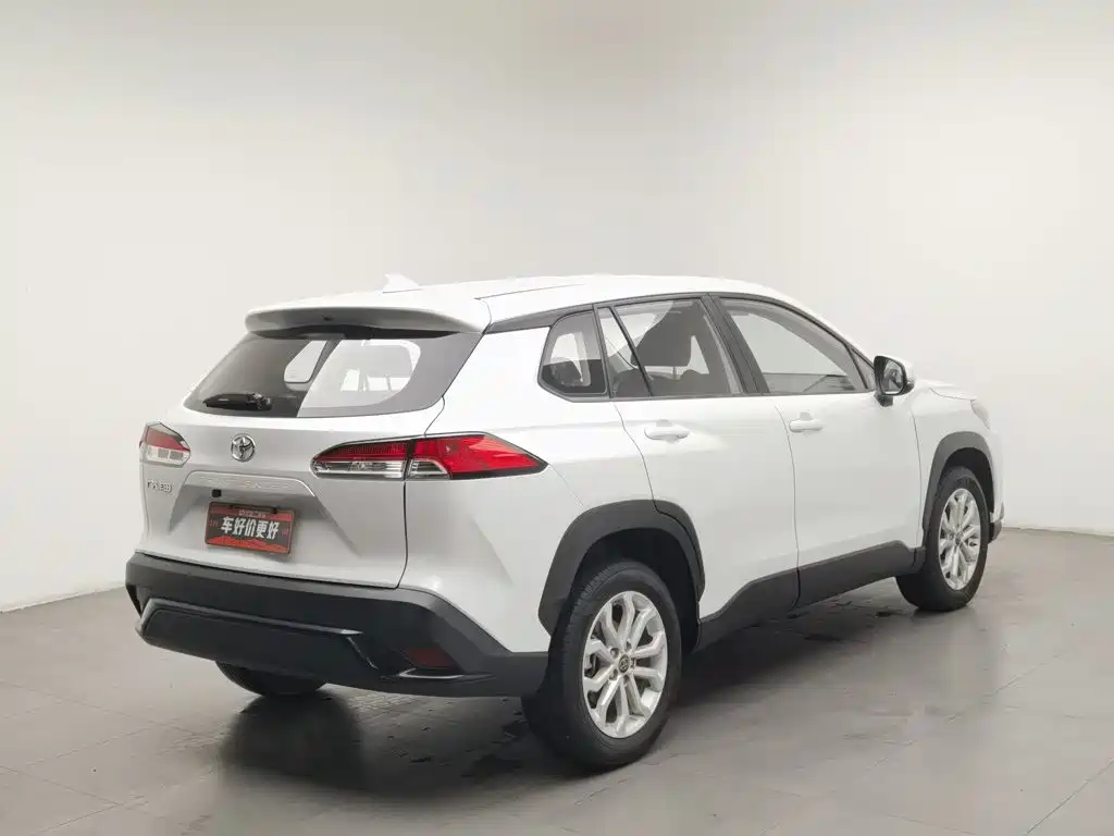 Toyota Frontlander — миниатюра 2