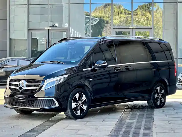MERCEDES-BENZ V CLASS