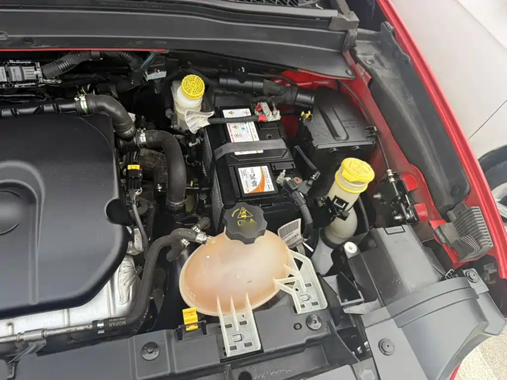 Jeep Renegade — миниатюра 5
