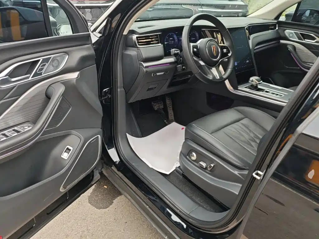 Hongqi Hongqi HS7 PHEV — миниатюра 16