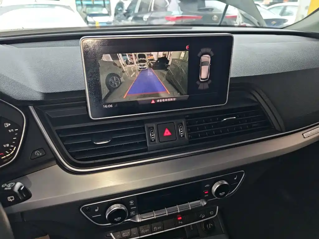 Audi Q5L — миниатюра 13