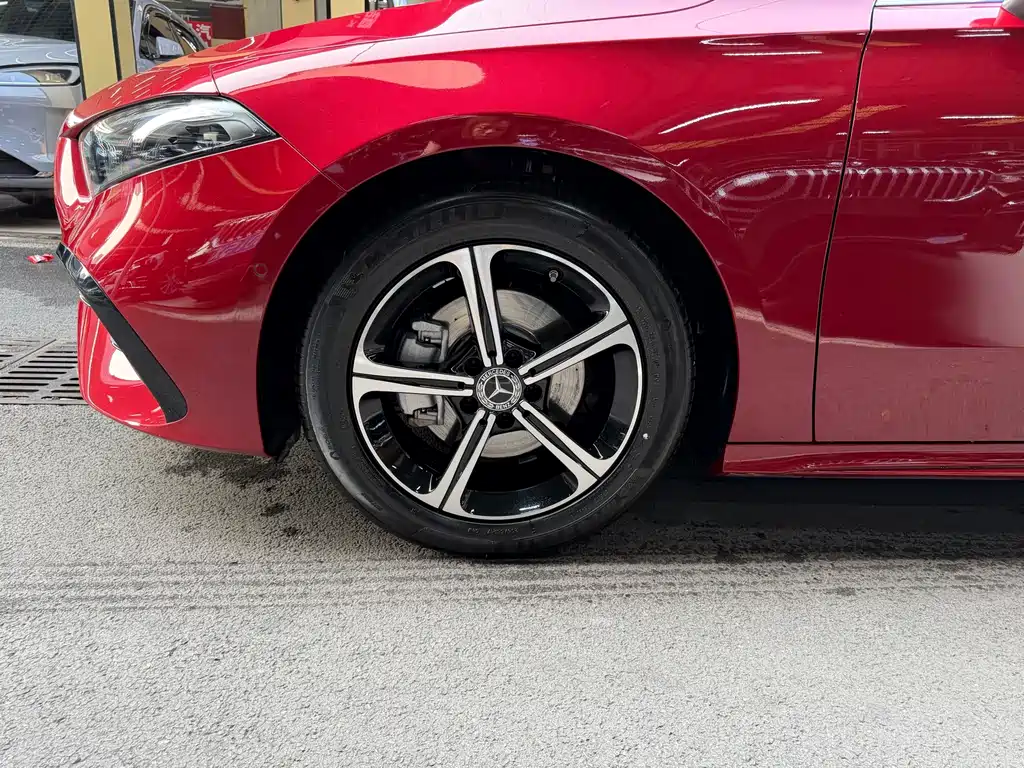 Mercedes-Benz A-Class — миниатюра 33