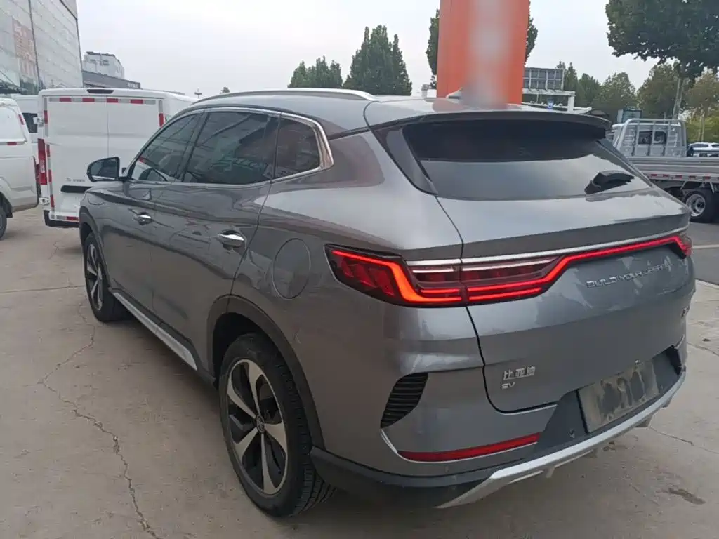 BYD PLUS New Energy — миниатюра 5