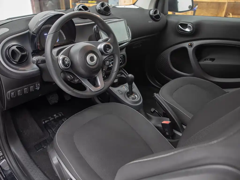 smart Smart Fortwo — миниатюра 7