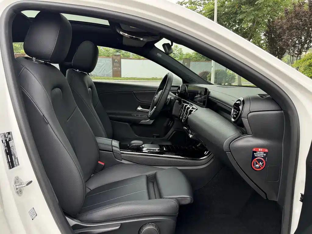 Mercedes-Benz A-Class A 2021 A 200 L Sport