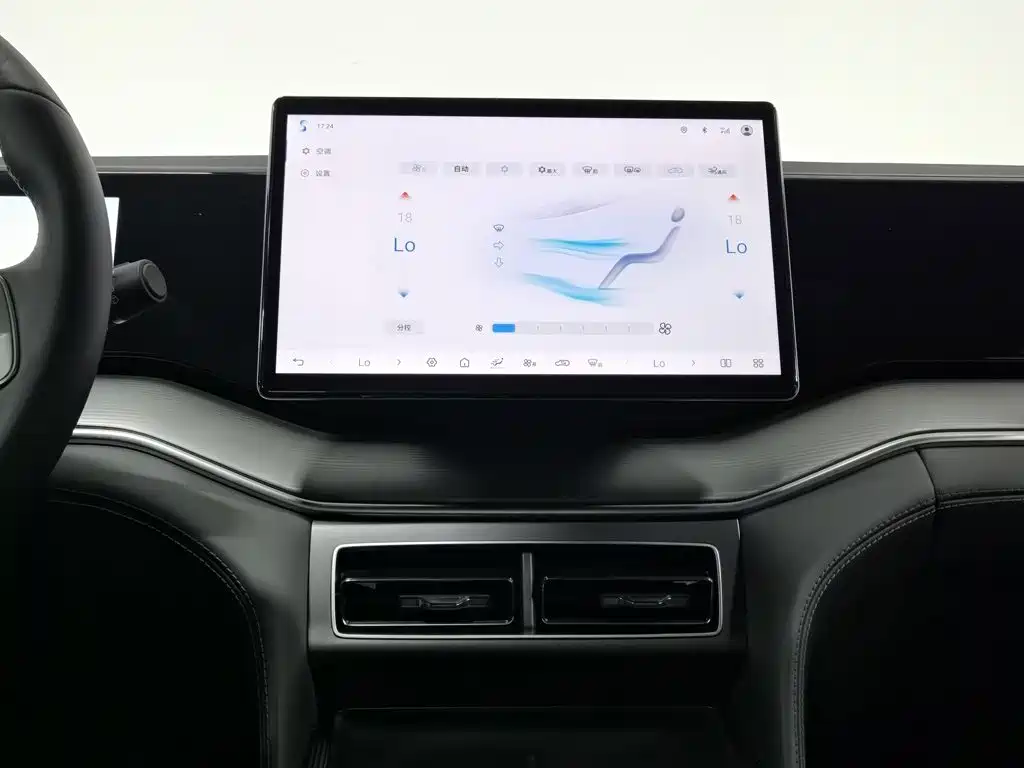 BYD L DM-i — миниатюра 12