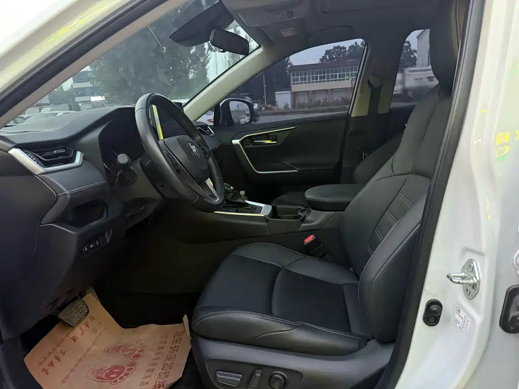 Toyota Wildlander — миниатюра 4