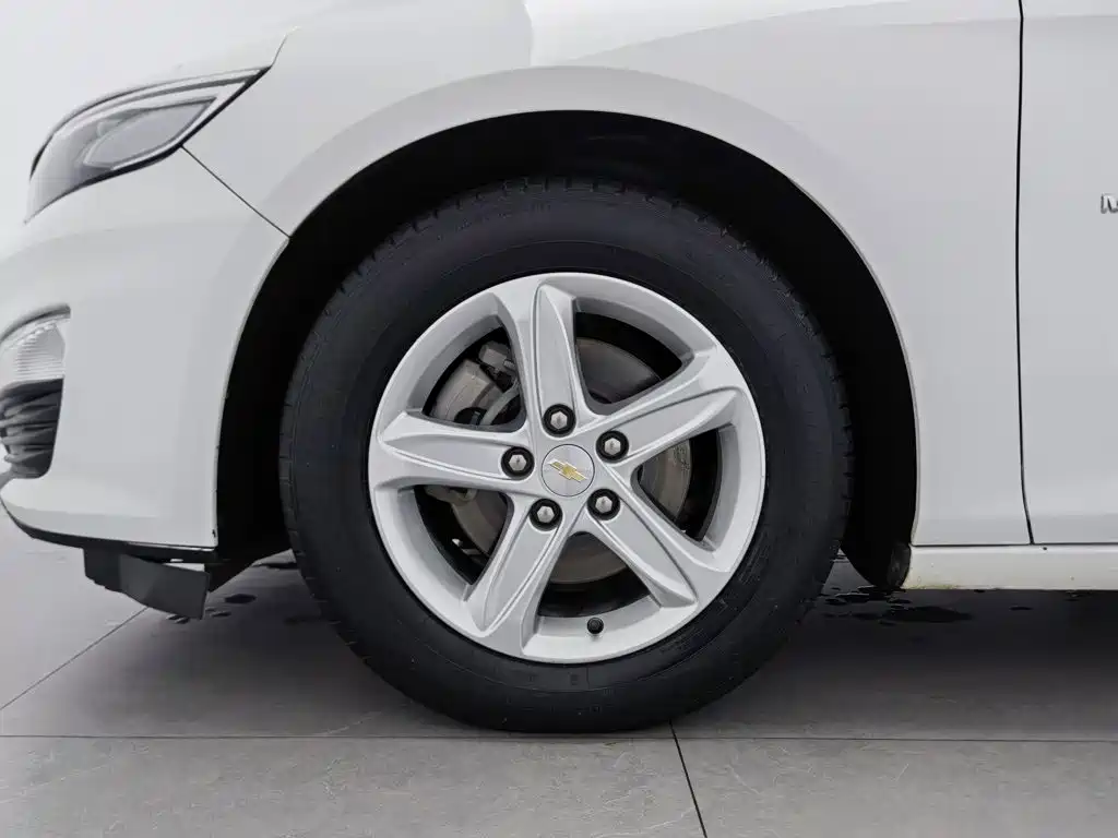 Chevrolet Malibu XL — миниатюра 17