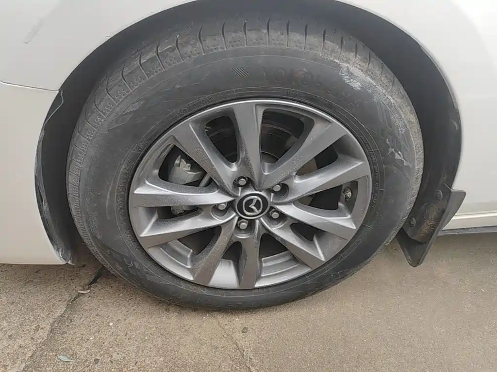 Mazda 3 Axela — миниатюра 23