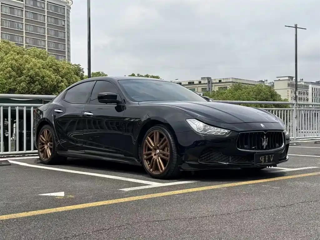 Maserati Ghibli 2015