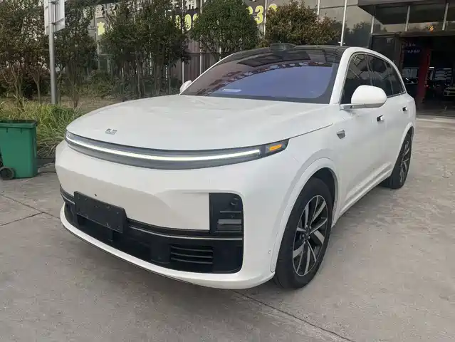 IDEAL CAR IDEAL L7 2023