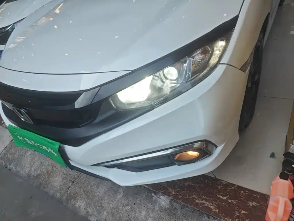 Honda Civic — миниатюра 24