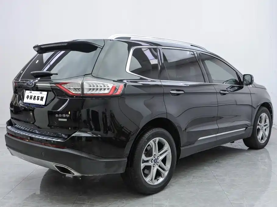 Ford Edge — миниатюра 18