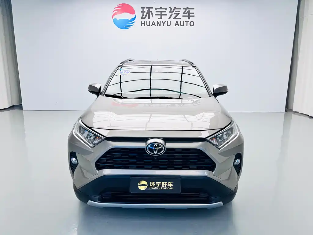 Toyota RAV4 — миниатюра 2