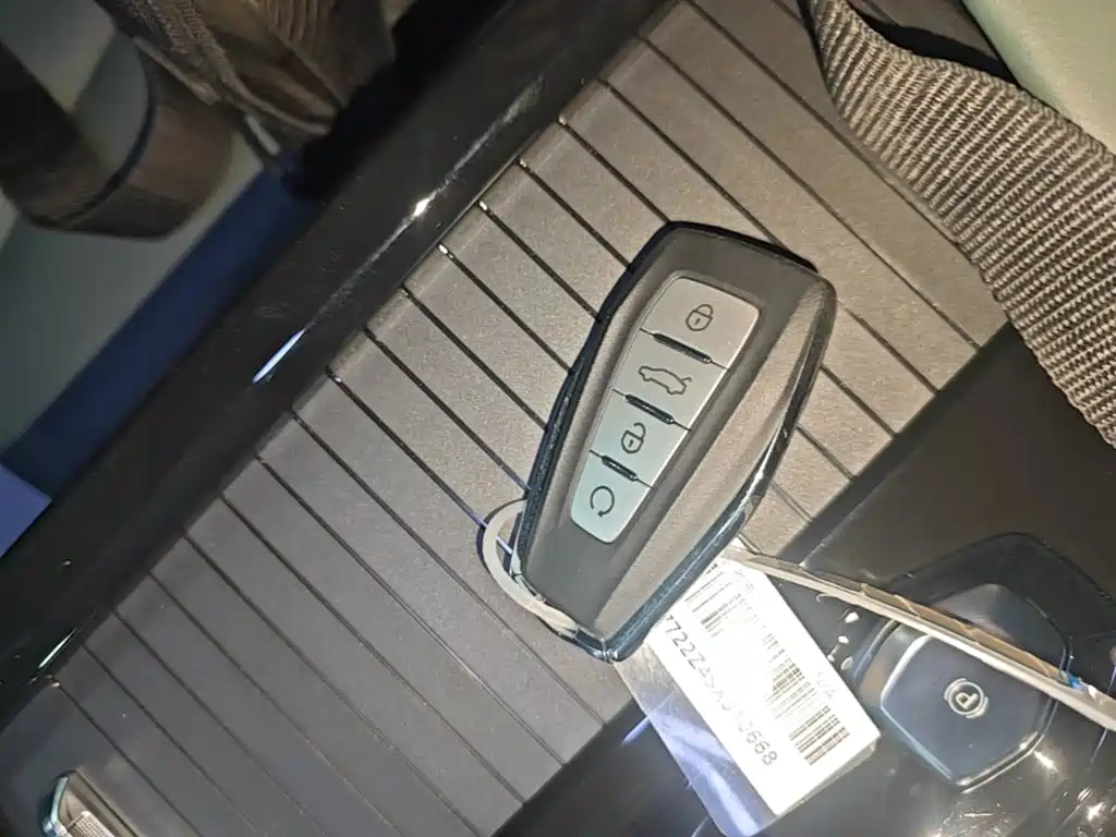Geely Boyue — миниатюра 9
