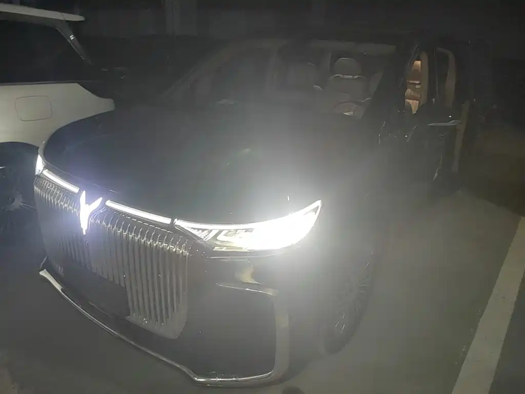 Voyah Dream Home 2025 PHEV 4WD Flagship Kunpeng Edition