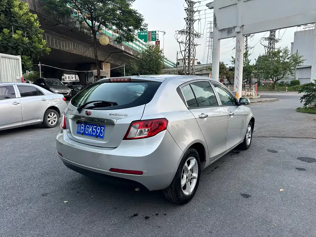 Geely Emgrand Classic — миниатюра 4