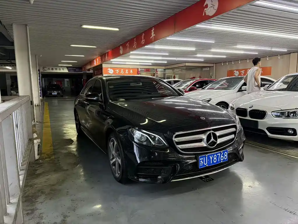 Mercedes-Benz E-Class — миниатюра 3
