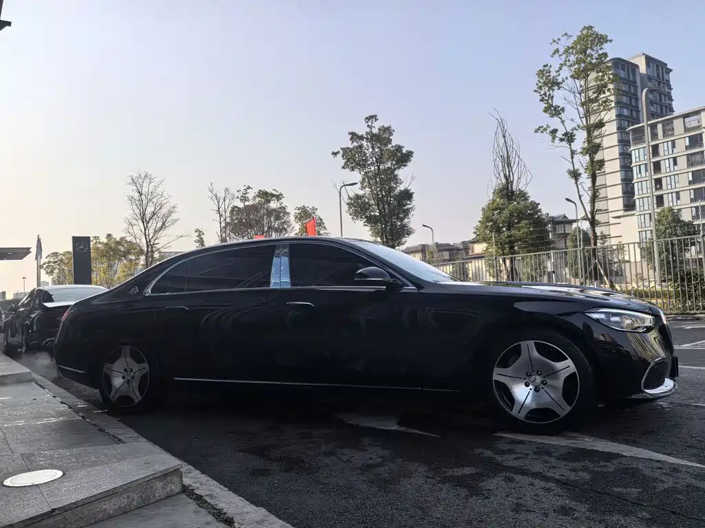 MERCEDES-BENZ MAYBACH S CLASS