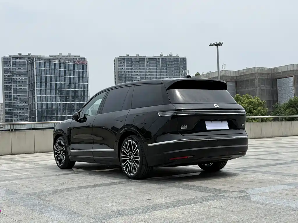NIO ES8 2026 мест Executive