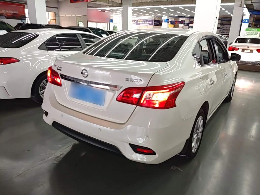Nissan Sylphy 1.6 л 2024 г. Белый, пробег 13000 км