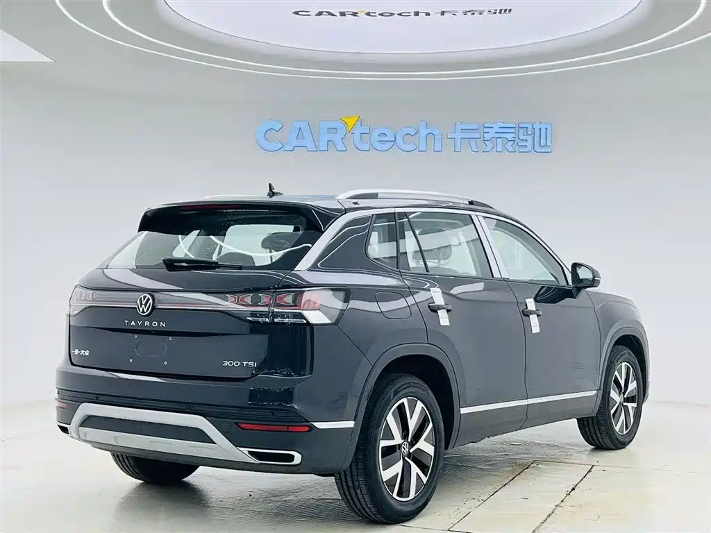Volkswagen Tayron 2026 3000 300TSI