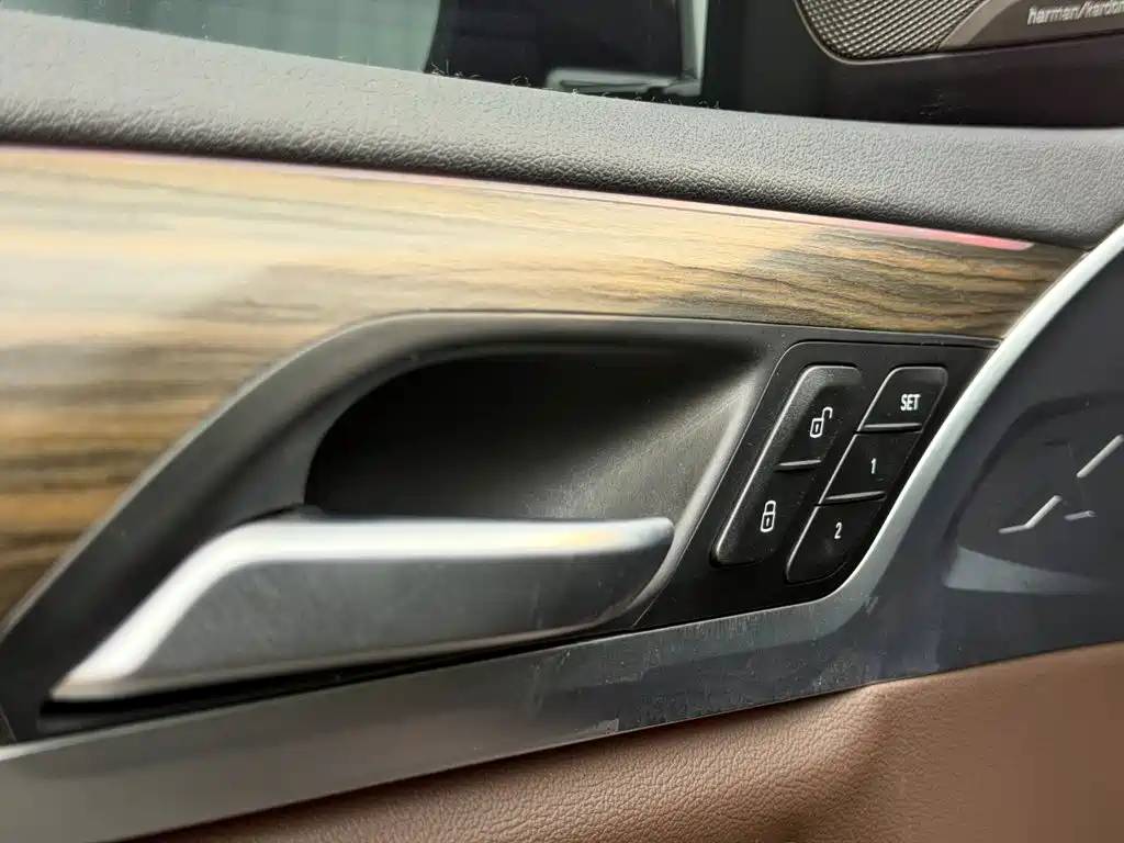 BMW X3 — миниатюра 21