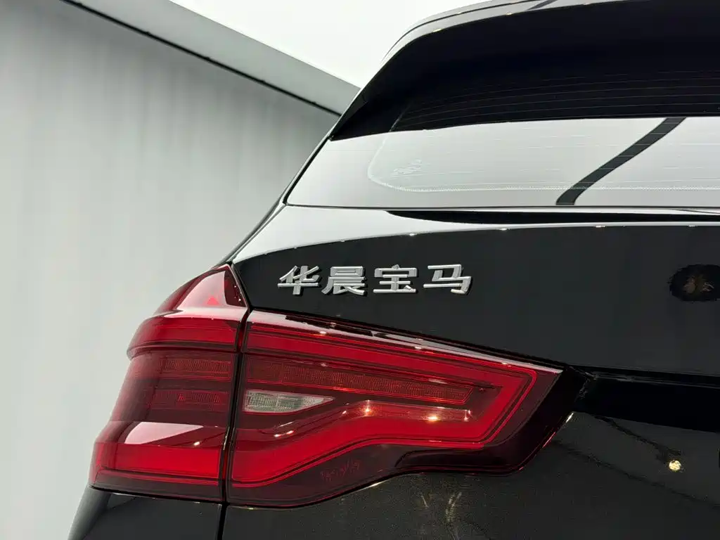 BMW X3 — миниатюра 9