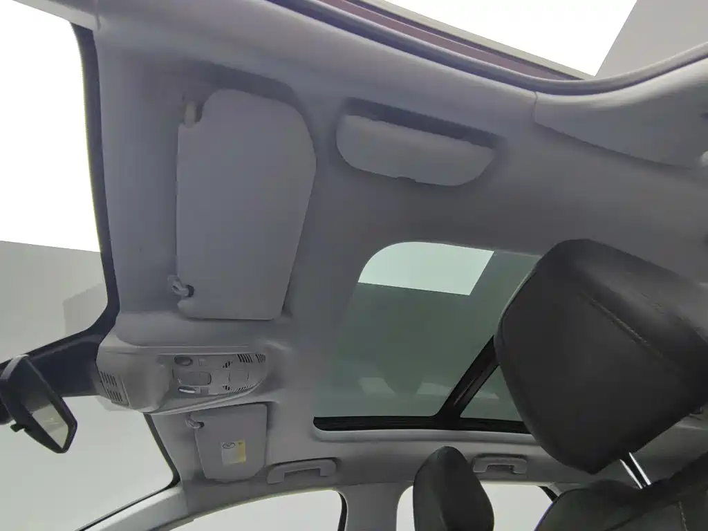 Peugeot 4008 — миниатюра 14