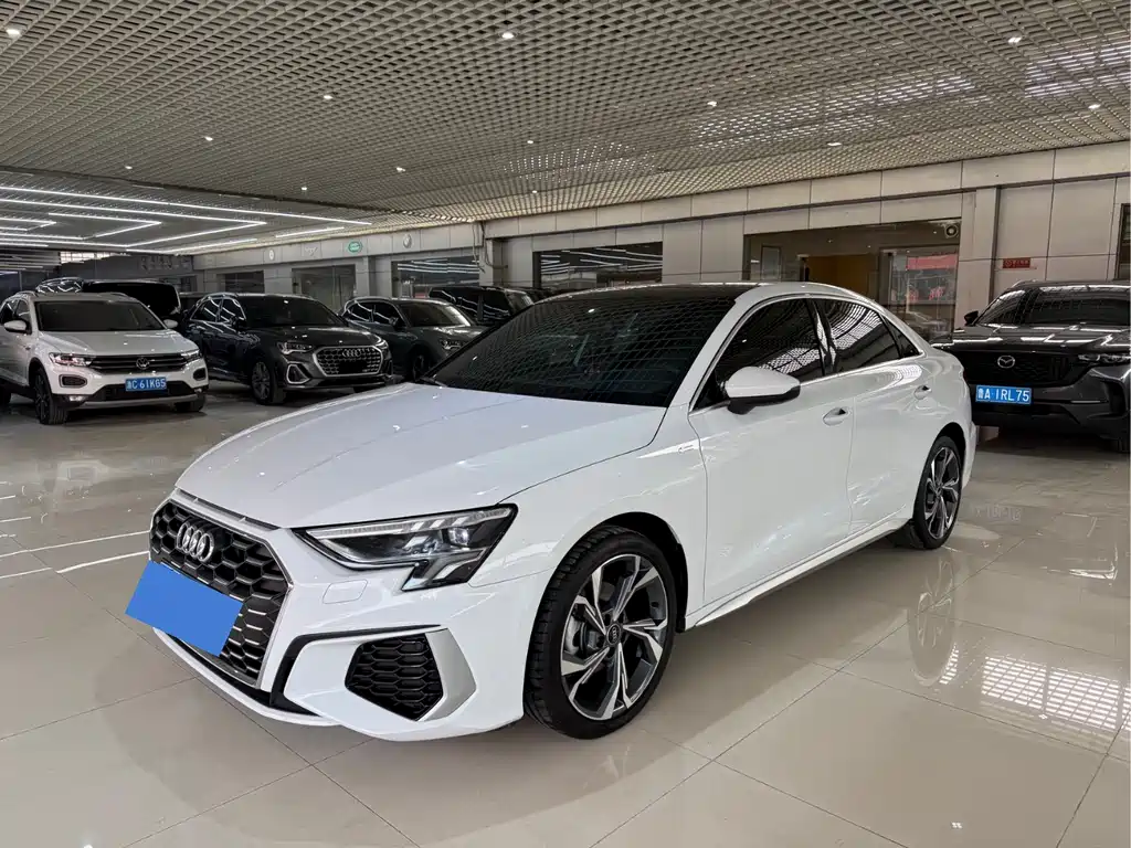 Купить Audi A3