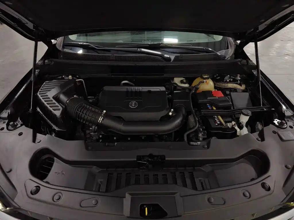 Buick Enclave — миниатюра 6