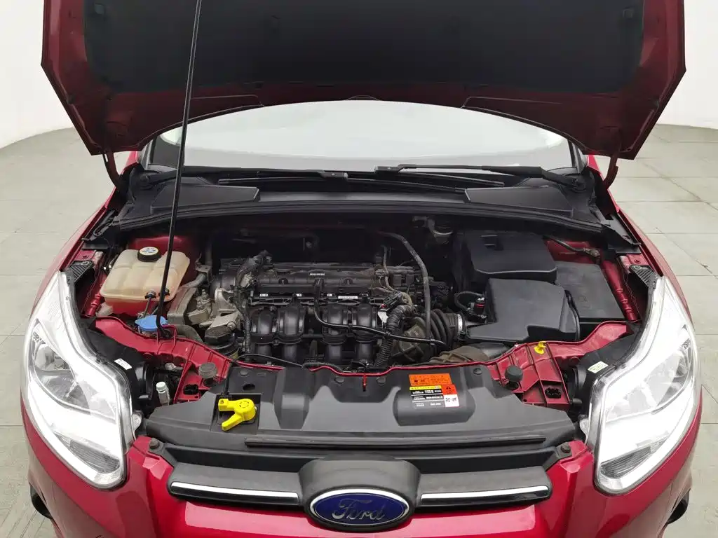 Ford Focus — миниатюра 6